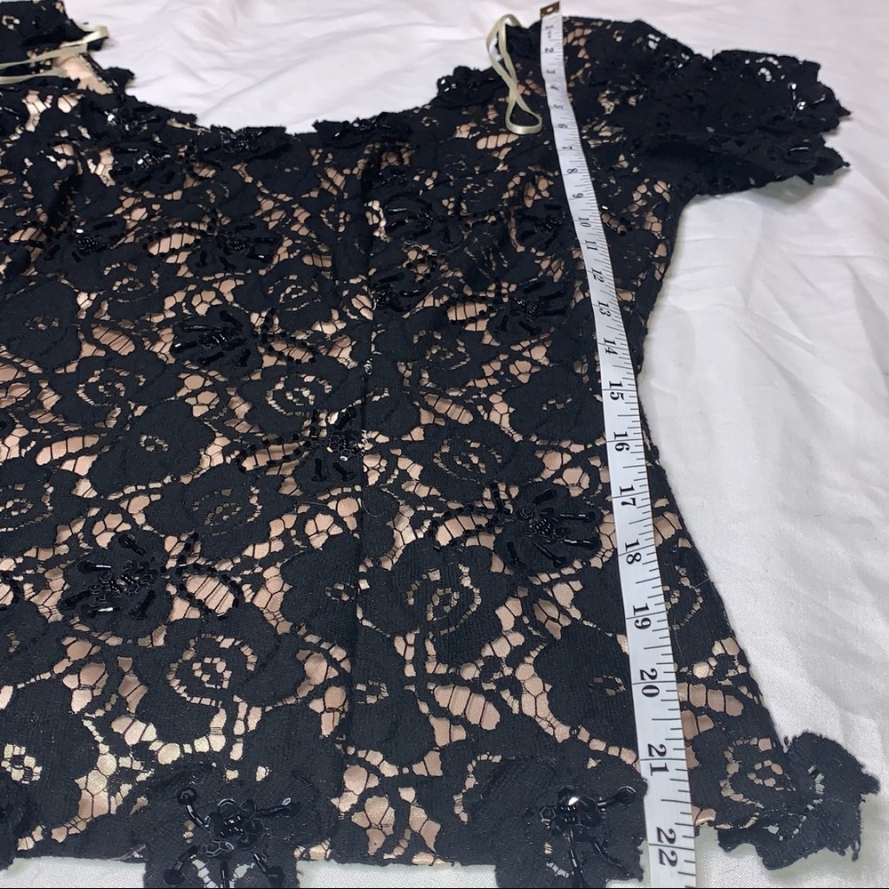 JS Boutique Beaded Floral Lace Black Overlay Tan Nude Illusion Top 8 Evening - Picture 12 of 14